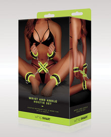  WhipSmart Glow in the Dark Wrist & Ankle Hogtie Set - Green