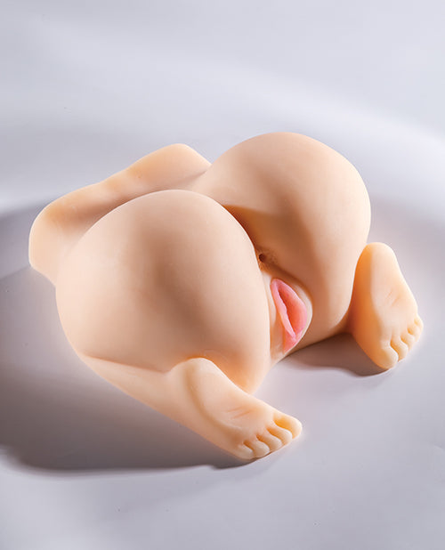 Royal Honeys Hand Free Butt Gina